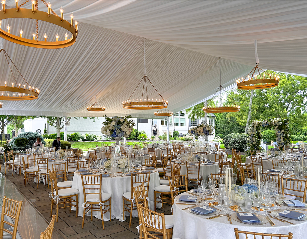 Gold & Black Arrondi Chandeliers